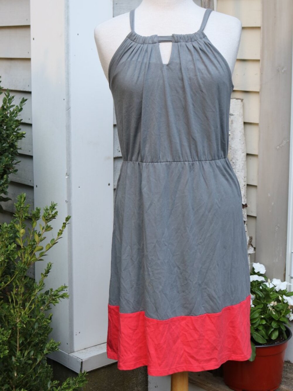Old Navy Grey Orange Knit Cotton Modal Blend Keyhole Built in Brat Halter Dress